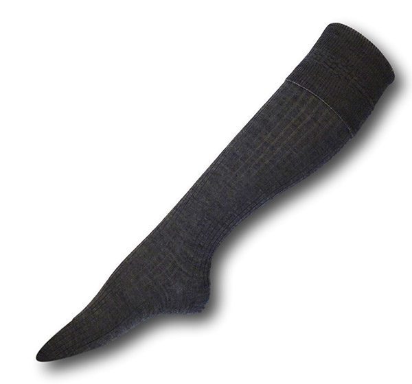 Knee Length Grey Wool Socks With No Trim | Albert Prendergast