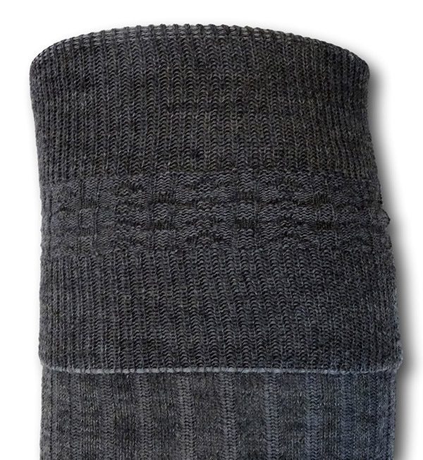 Knee Length Grey Wool Socks With No Trim | Albert Prendergast