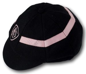 Black Wool Flannel School Cap With Pink Trim & Embroided Badge. 7 or 57cms